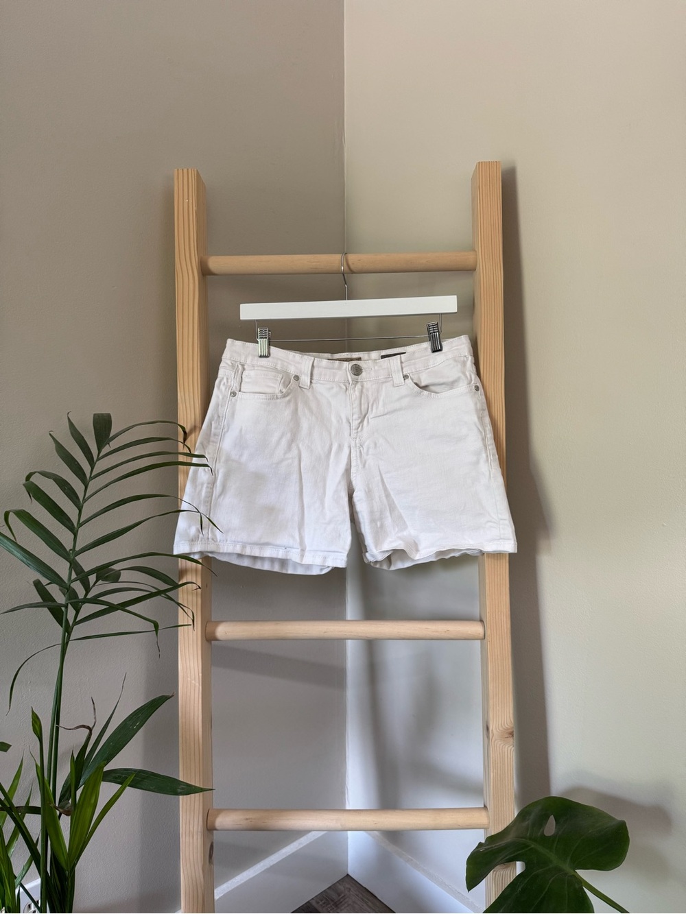 Women's White Denim Jean Shorts - Clean Summer Staple